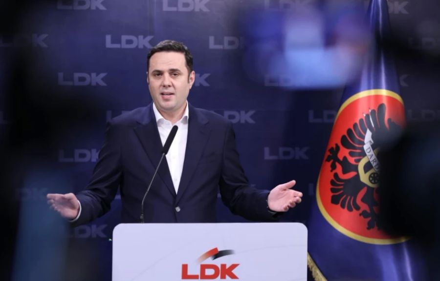 Abdixhiku: Geçiş Hükümeti Teklifi Hâlâ Geçerli, Ancak LDK Artık Yerel Seçimlere Odaklandı Abdixhiku: Geçiş Hükümeti Teklifi Hâlâ Geçerli, Ancak LDK Artık Yerel Seçimlere Odaklandı