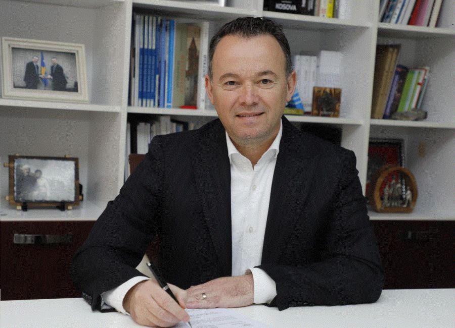 Peci, Bayram Öncesinde Çiftçileri Sevindirdi