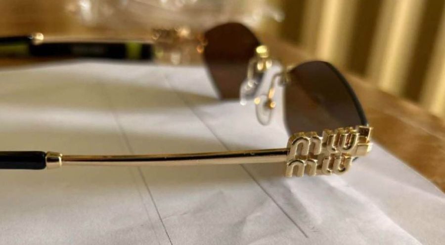 Kosova Gümrüğü, Marka Güneş Gözlükleri Ele Geçirdi