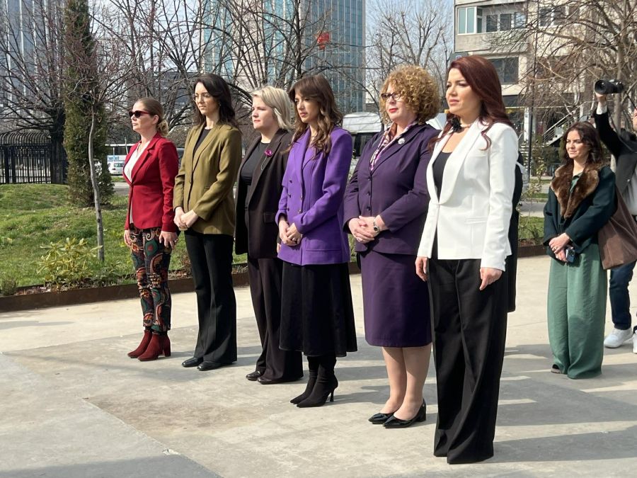 Kosova’ya Katkı Sunan Tüm Kadınların Fedakârlığını Anıyoruz