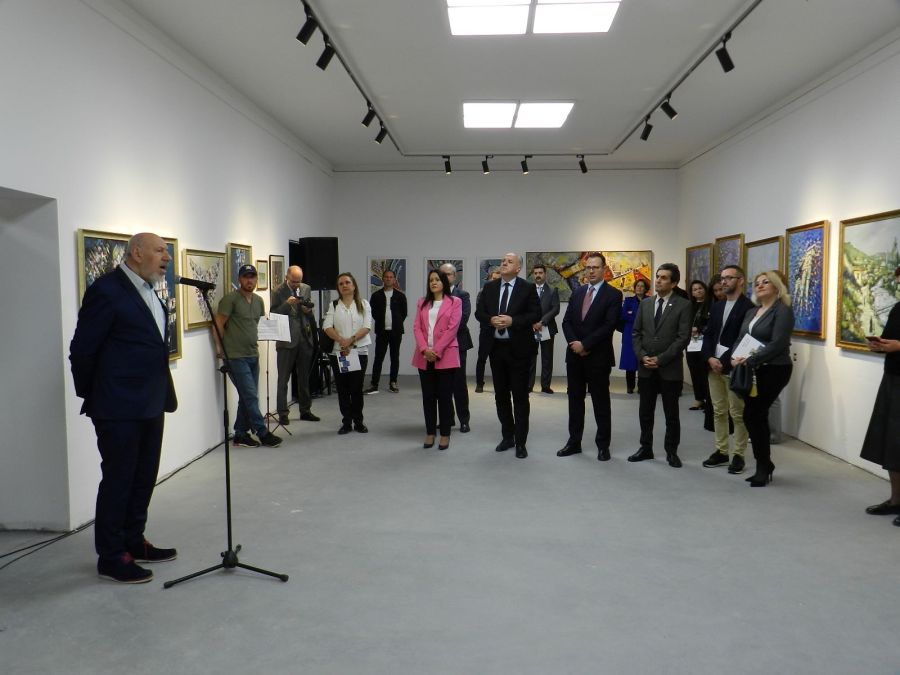 Priştine’de  "Kosova Türk Ressamları Karma Sergisi" Açıldı