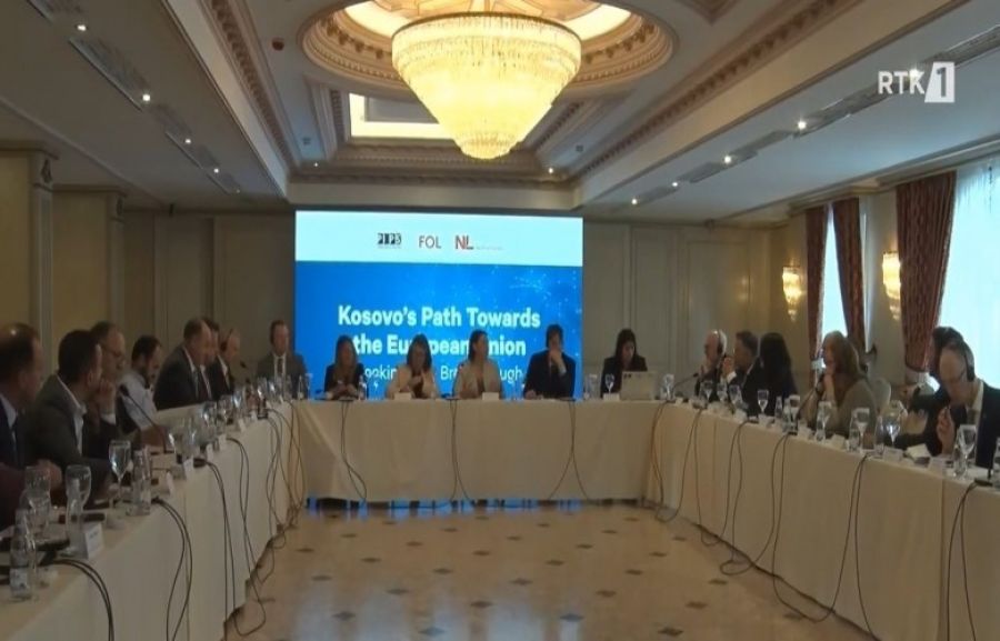 AB, Kosova'da Hükümetin Acilen Kurulmasını Talep Etti AB, Kosova'da Hükümetin Acilen Kurulmasını Talep Etti