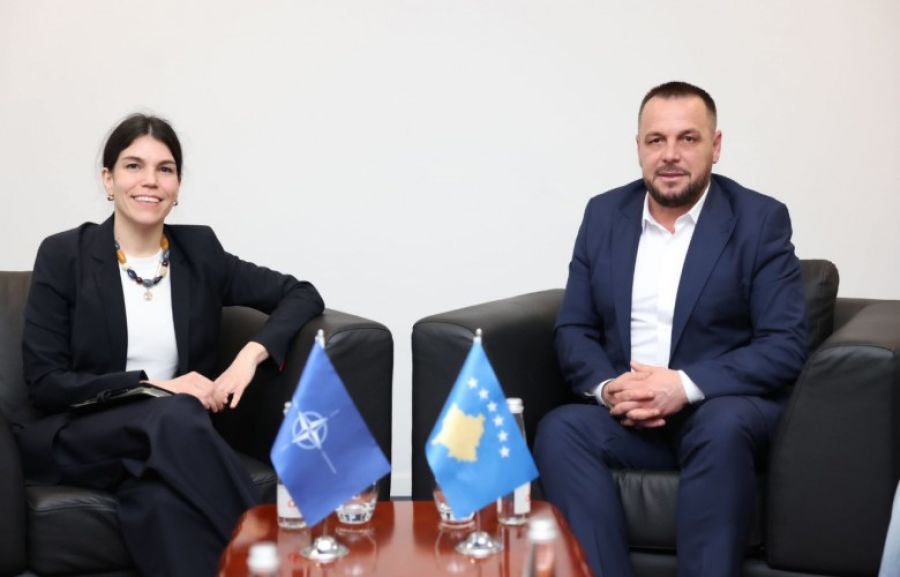 Maqedonci, NATO Yetkilisi Blanca Hereza’yı Kabul Etti