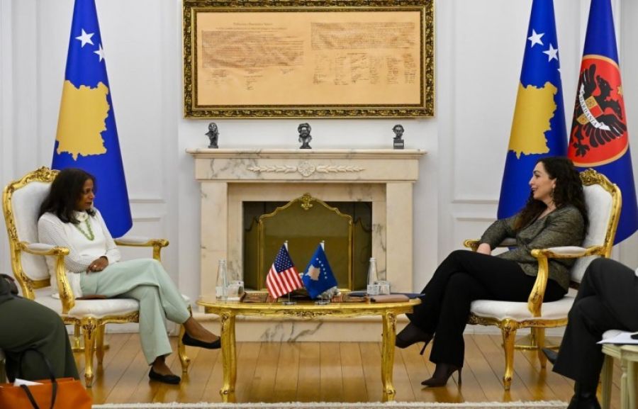 Osmani, ABD Maslahatgüzarı Prattipati ile görüştü