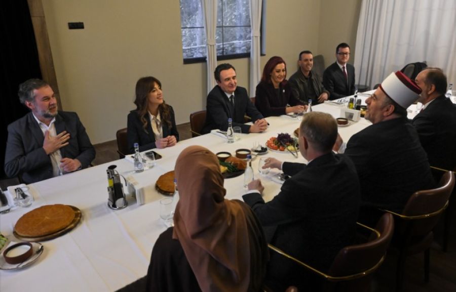 Kurti: Ramazan Ayının Özünde Fedakârlık ve Dayanışma Vardır