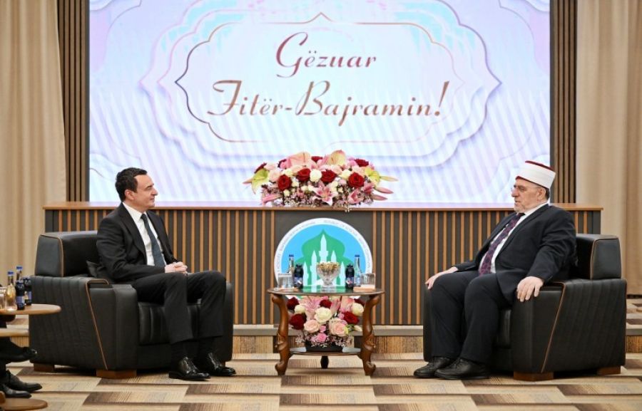 Müftü Tërnava'yı Ziyaret Eden Kurti, Şehit İmamları Andı