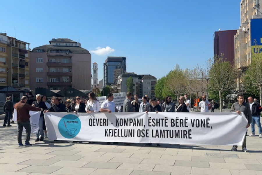 230 Euro’luk Bir Maaş Ne Ölmeye Ne de Yaşamaya Yetiyor 230 Euro’luk Bir Maaş Ne Ölmeye Ne de Yaşamaya Yetiyor