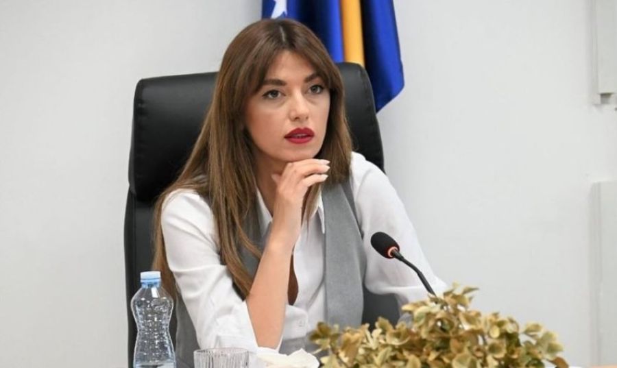 Adalet Bakanı Haxhiu’dan Prizren’deki Aile İçi Cinayete Sert Tepki Adalet Bakanı Haxhiu’dan Prizren’deki Aile İçi Cinayete Sert Tepki