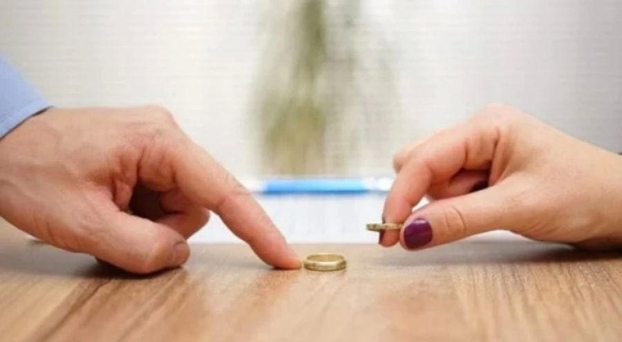 Bir Ayda 141 Çift Boşandı Bir Ayda 141 Çift Boşandı