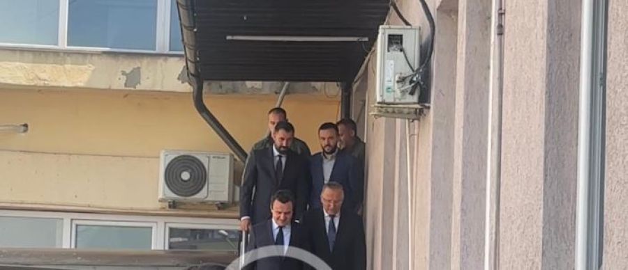 Başbakan Kurti'den Mitroviça Başkanı Hamza’ya Ziyaret Başbakan Kurti'den Mitroviça Başkanı Hamza’ya Ziyaret