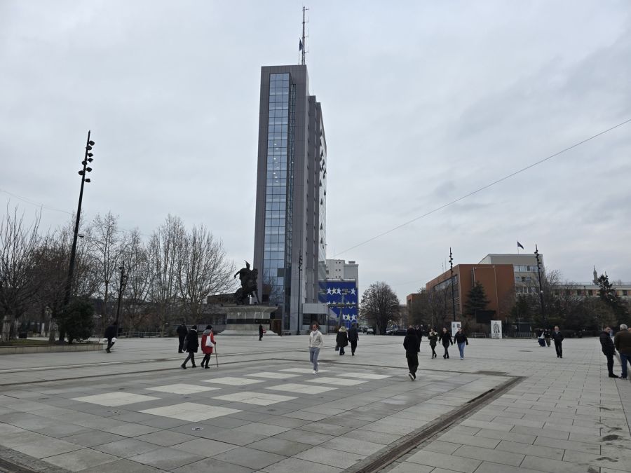 Güneşli, Sıcaklıklar 17 Dereceye Kadar.