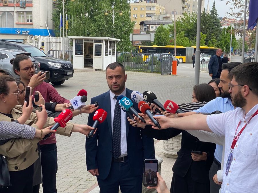 VV, Gizli Oylama Teklifinden Vazgeçmiyor VV, Gizli Oylama Teklifinden Vazgeçmiyor