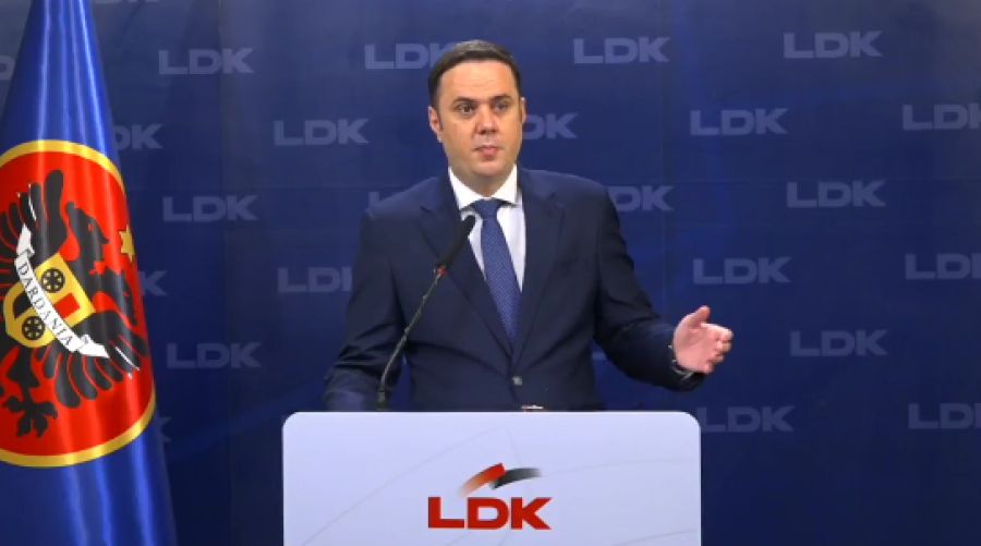 Kosova Siyasi Krizde, Acil Çözüm Gerekli Kosova Siyasi Krizde, Acil Çözüm Gerekli