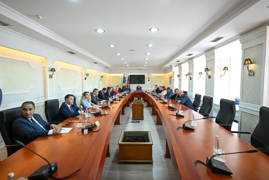 Kosova'da Yerel Seçimler İçin 12 Ekim Tarihi Önerildi Kosova'da Yerel Seçimler İçin 12 Ekim Tarihi Önerildi